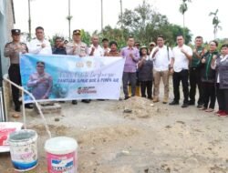 Polri Peduli Lingkungan, Kapolres Menyalurkan Bantuan Sumur Bor dan Pompa Air ke Masyarkat Simalungun