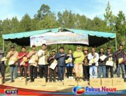 Bupati Samosir Dan DPRD Samosir Disambut Hangat Masyarakat Desa Salaon Dolok Kecamatan Ronggur Nihuta 