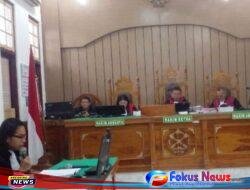 Kasus Korupsi Dana Bos Terdakwa Mantan Kepala Sekolah SMAN 1 Purbatua Dituntut 6 Tahun Penjara Oleh Kejari Tapanuli Utara