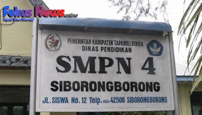 Pengelolaan Dana BOS SMP Negeri 4 Siborongborong, Siswa : Buku Perpustakaan Banyak Yang Masih Lama