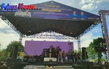 Ribuan Masyarakat  Antusias Hadiri Acara Syukuran Pelantikan Bupati Toba  Serta Memasuki Rumah Dinas Bupati