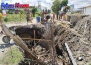 Lambatnya Pengerjaan Jalan Rusak Dekat Puskesmas Sipahutar, Warga : 80 Tahun Umur Taput, Tapi Tradisi Lambat Itu Masih Mendarah Daging