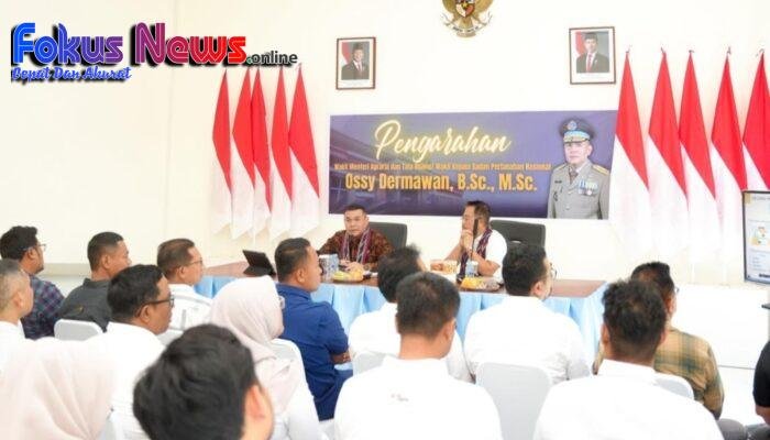 Pesan Wamen Ossy ke Jajaran Kantor Pertanahan Kabupaten Mempawah: Tingkatkan Layanan Sesuai Kebutuhan Masyarakat