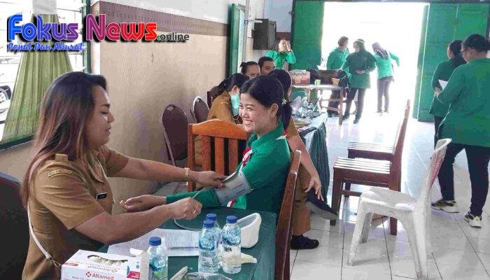 Persit Kodim 1310 Bitung Perkuat Kebersamaan Lewat Olahraga dan Pemeriksaan Kesehatan
